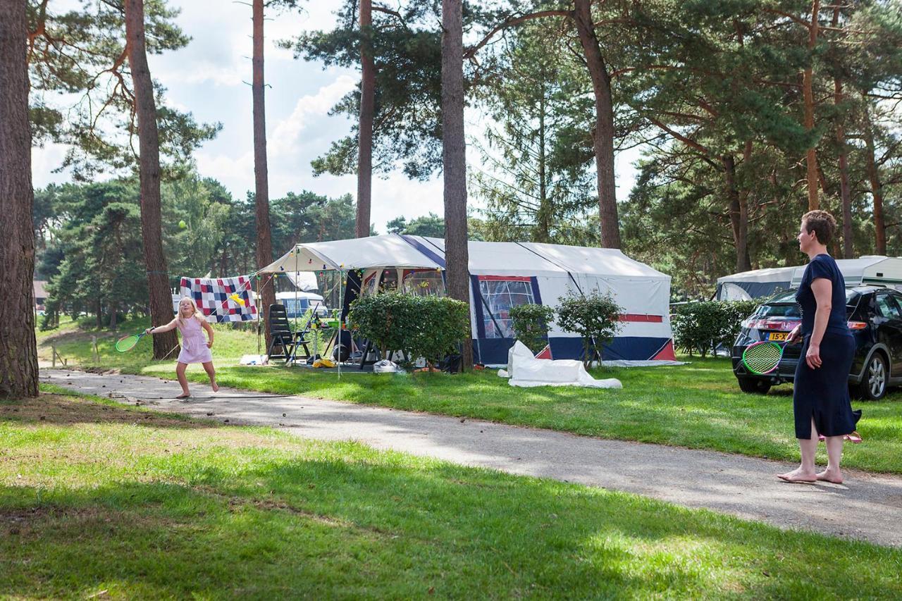 Hotel Camping Blauwe Meer Nv Lommel Exterior foto